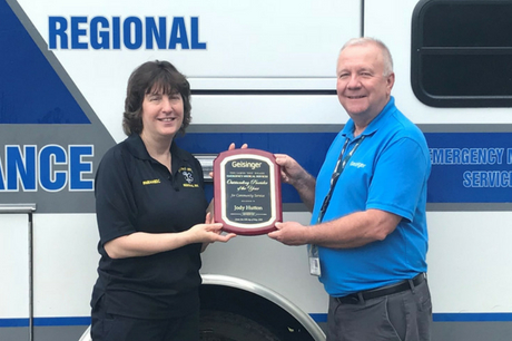 Jody Hutton receives award