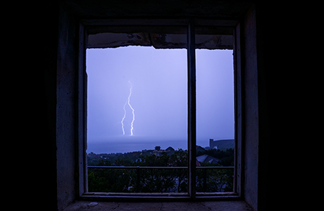 Think twice about taking a shower during a thunderstorm